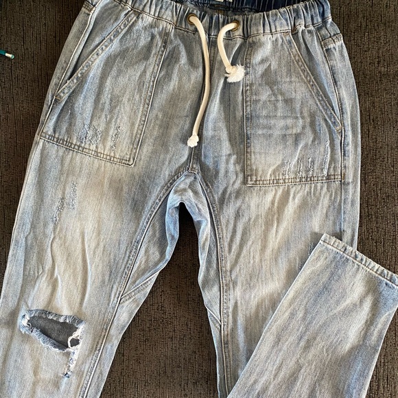 easel Denim - Three Birds Nest Easel relaxed jeans